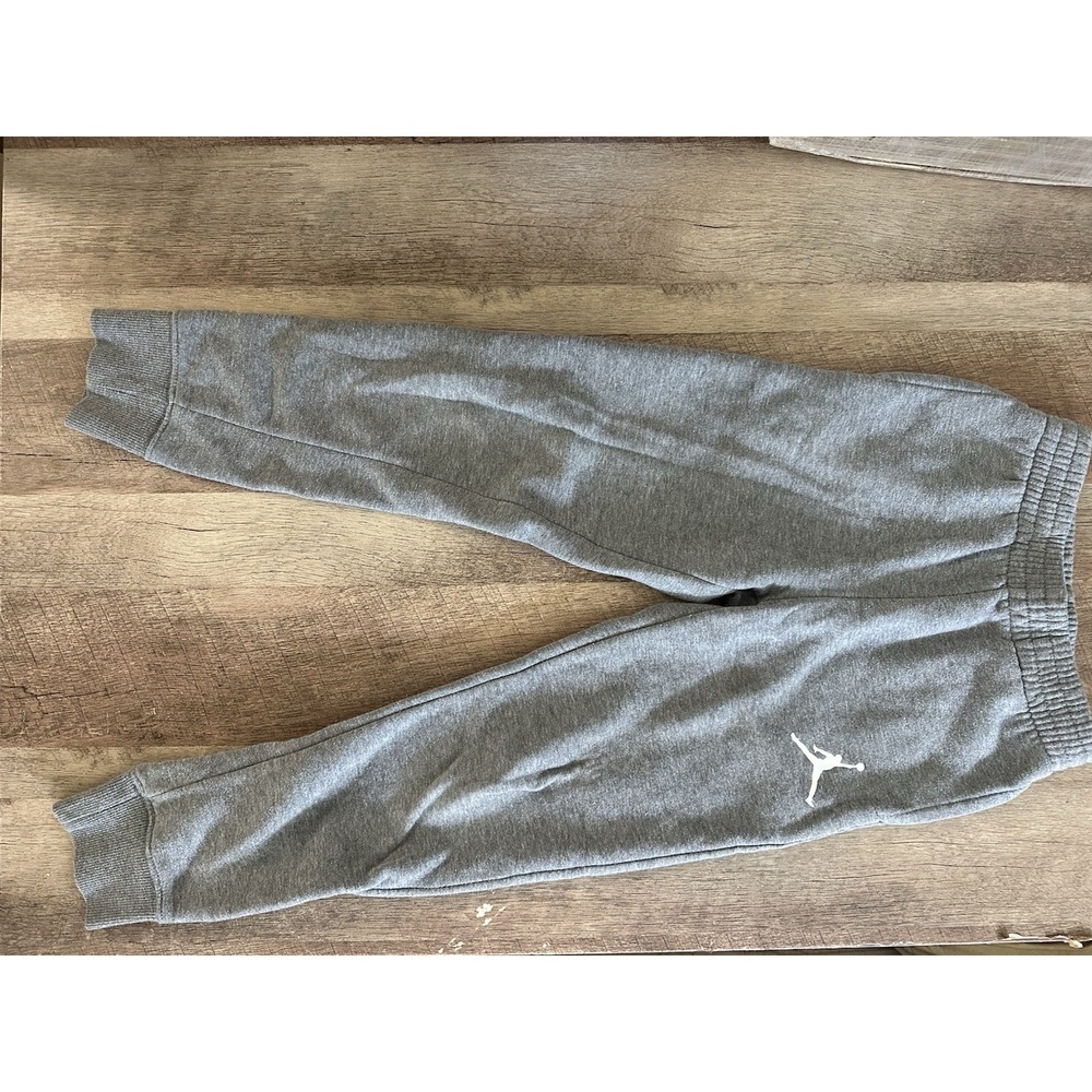 Jordan Boys Gray Fleece Jogger Sweatpants Jumpman Logo Size Large 12–13